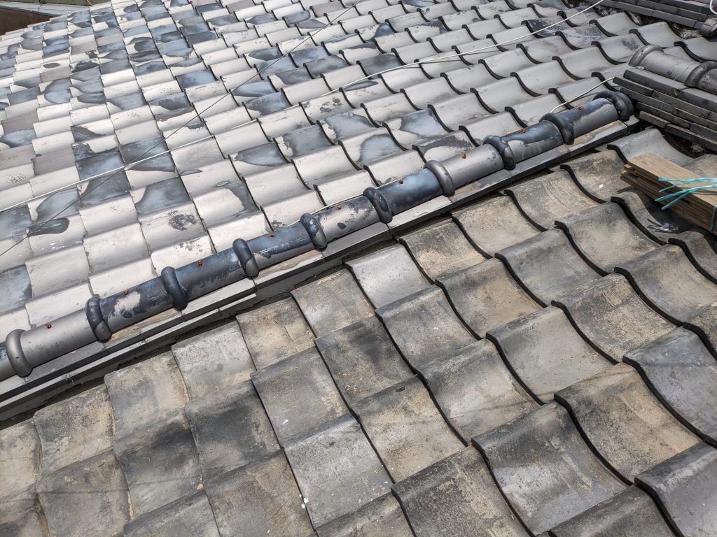 高低差に合わせて最小限で修繕した下り棟の完成後